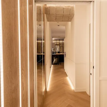 Le Passage Royal - Les Maisons De Madeleine Nantes
