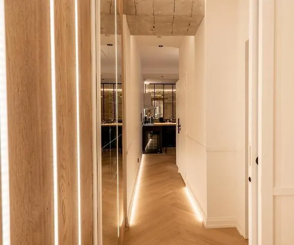 Le Passage Royal - Les Maisons De Madeleine Nantes